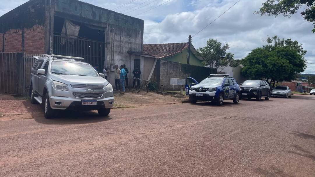 Homem é encontrado morto dentro de metalúrgica no Bairro Industrial em Rolim de Moura