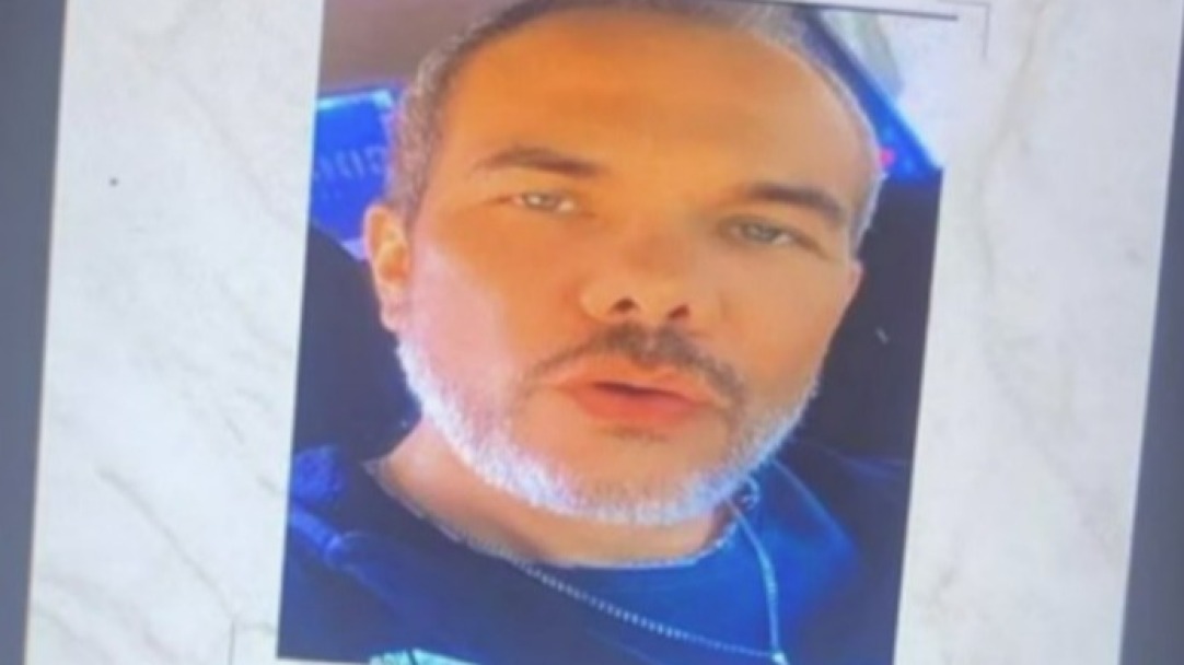 Motorista de aplicativo é encontrado morto no porta-malas de carro