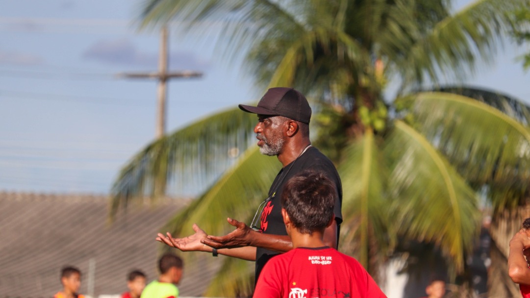 Histórico! Escolinha Flamengo faz história em Buritis