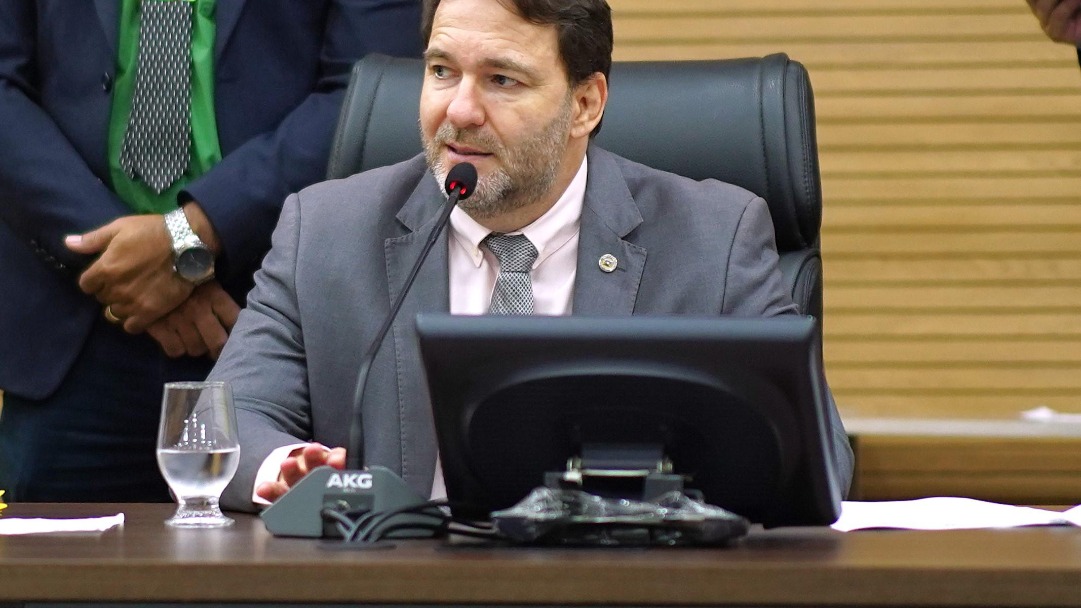 Deputado Alex Redano solicita sinalização urgente na RO-459, entre Rio Crespo e BR-364