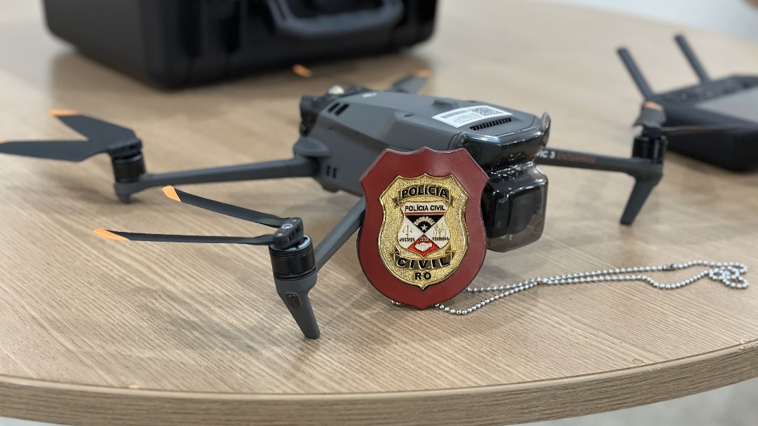 Drone adquirido por emenda de Delegado Lucas auxilia polícia na prisão de foragido por estupro em Buritis