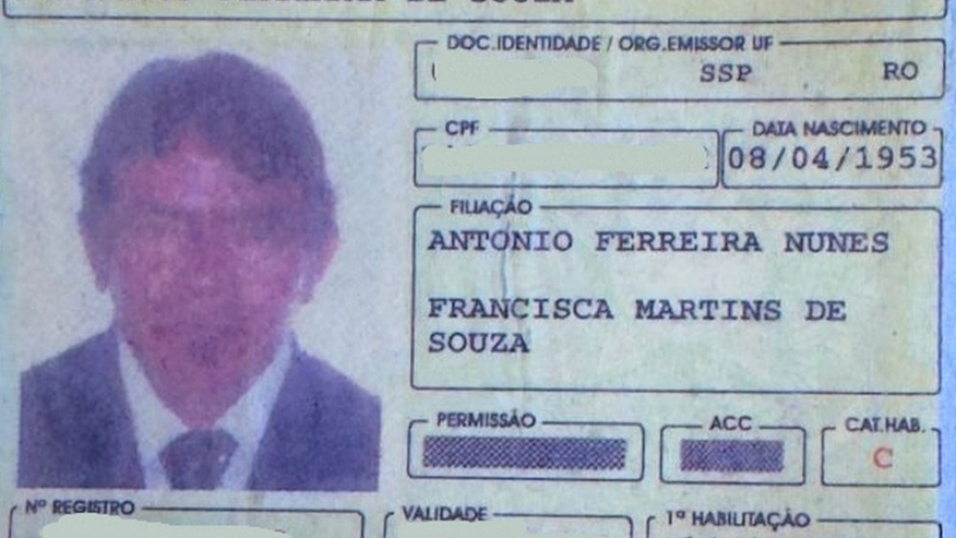 Homem morre esmagado por trator durante trabalho de manutenção na BR-364