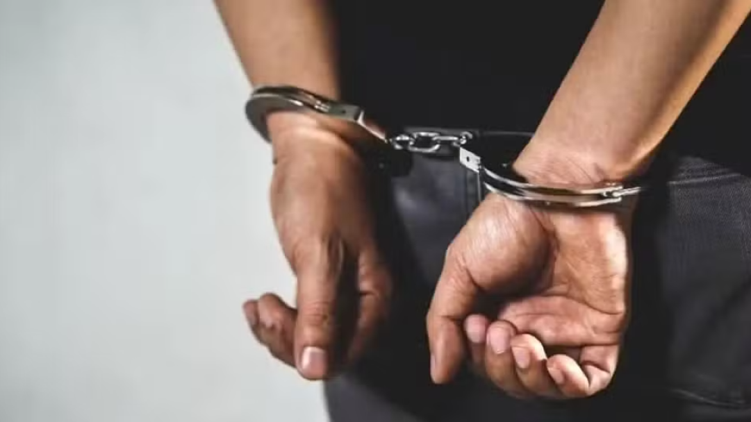 Após denúncia da filha, homem é preso por estupro em RO