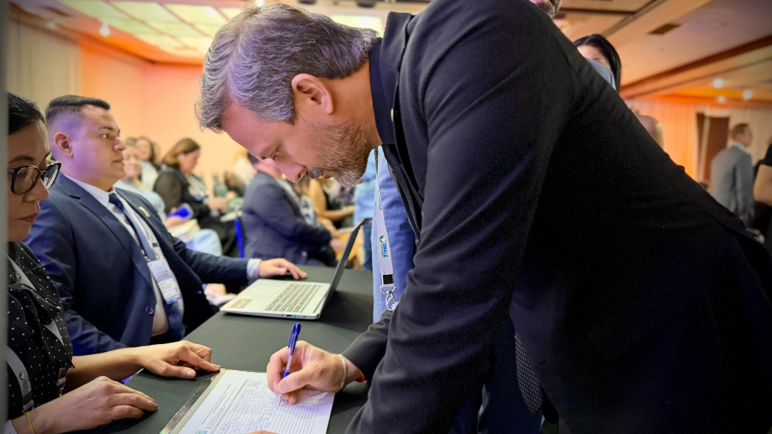Deputado Delegado Lucas é eleito 1º Vice-Presidente do Parlamento Amazônico durante a Unale
