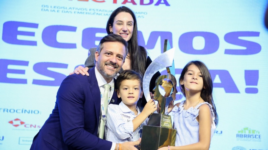 Projeto CCJ Cidadã, criado pelo deputado Delegado Lucas, garante a Rondônia seu 1° Prêmio Unale