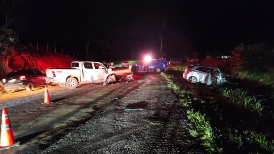 Dois irmãos morrem em colisão frontal entre Onix e Hilux na RO-470
