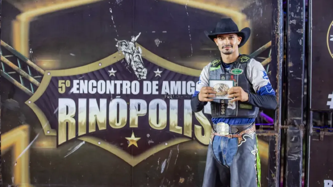 Atleta revelado em Buritis (RO) conquista título de montaria em São Paulo