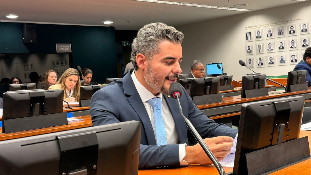 Urgência aprovada: projeto de Thiago Flores garante limite de 144h mensais e pagamento de hora extra para PMs e Bombeiros avança na Câmara