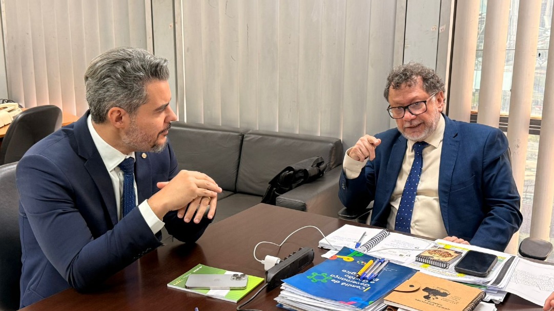 Thiago Flores cobra solução do INCRA para destravar titulação em RO