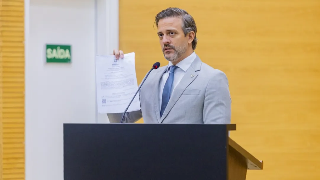 Após ação do deputado Delegado Lucas, governo contrata empresa para reconstrução do pátio da Escola Buriti