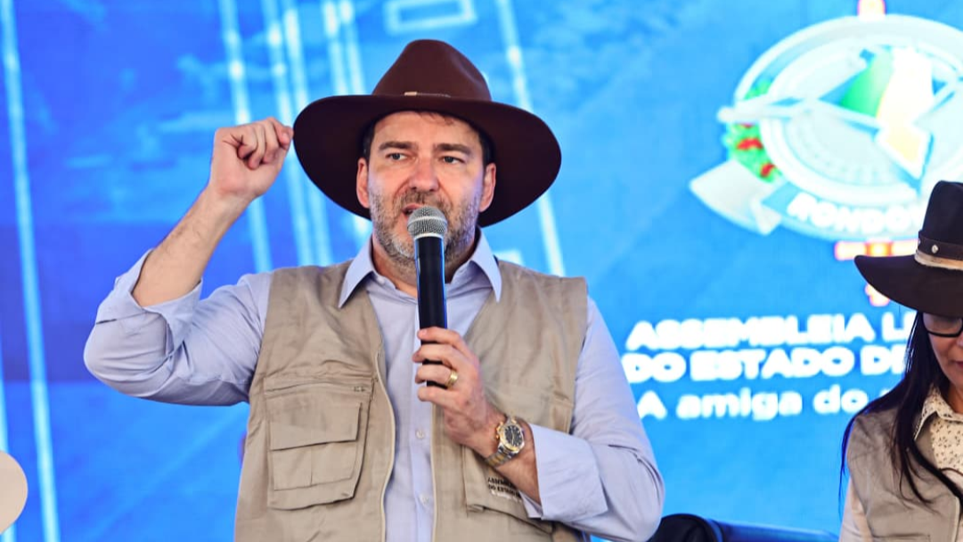 Alex Redano celebra aprovação de projeto que cria programa de regularização ambiental para a região do Umirizal