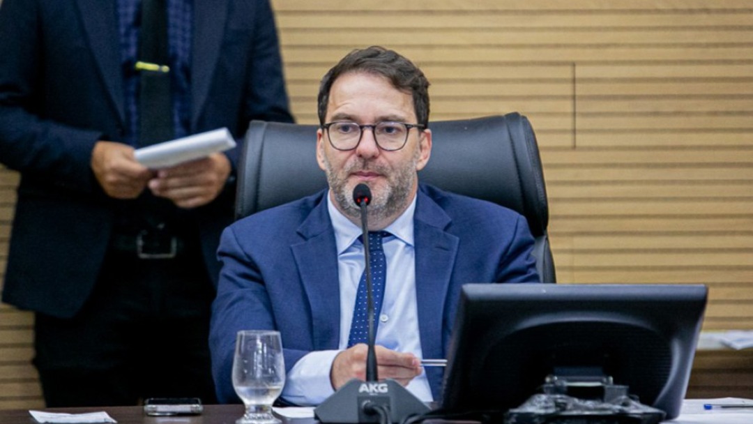 Deputado Alex Redano solicita recuperação da RO-010 entre Cacaulândia e Monte Negro
