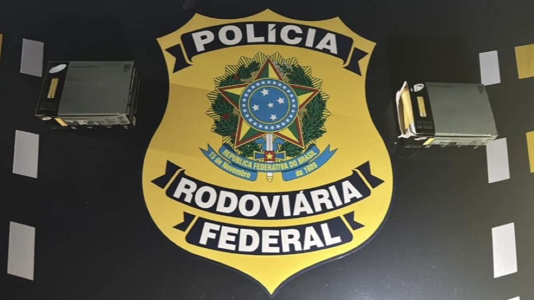 Fiscalização da PRF resulta em apreensão de 20 munições e prisão em Rondônia