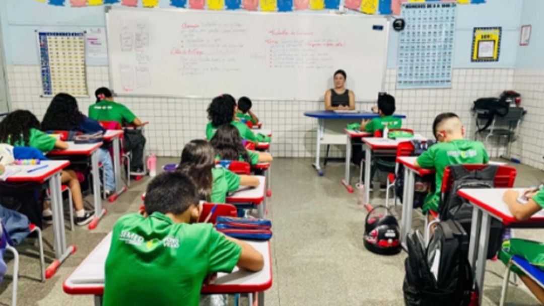 Taxa de abandono escolar no ensino médio de Rondônia caiu de 7,5% para 4,3%
