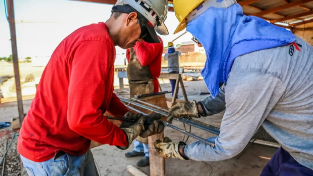 Plataforma tem 2.398 vagas de emprego em Rondônia
