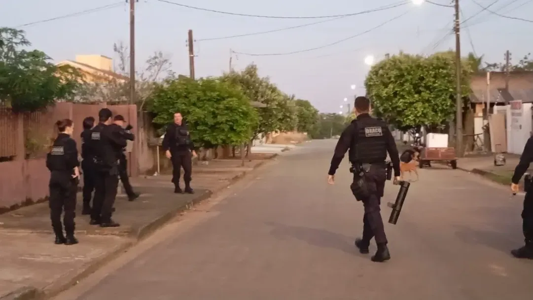 Polícia Civil deflagra Operação Quirinus contra facção acusada de tráfico e ataques a redes de internet em Rondônia