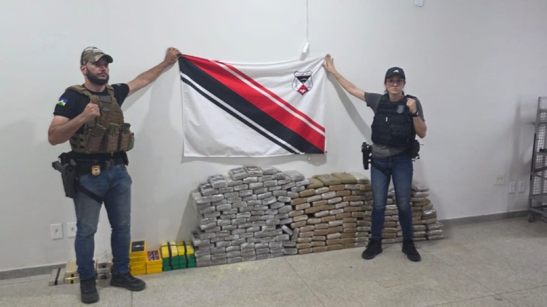 Polícia Civil apreende 231 kg de maconha, cocaína e crack em área rural de Rio Crespo