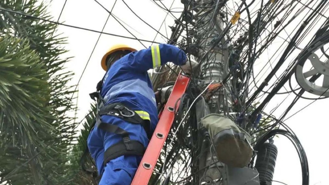 Energisa alerta para riscos e reforça segurança de técnicos de telecomunicações em Rondônia