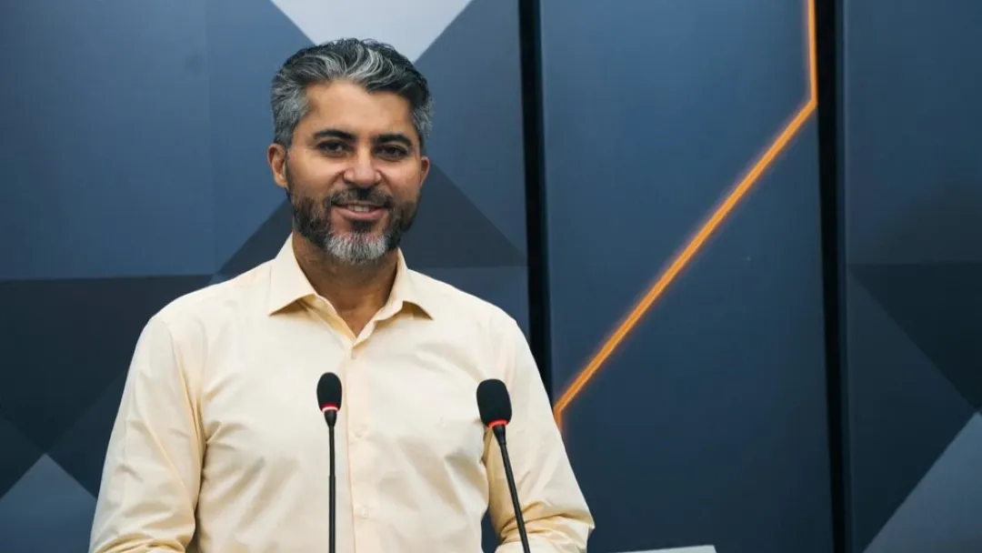 Marcos Rogério detalha no debate da Rede Amazônica como financiar hospitais, polícia e estradas