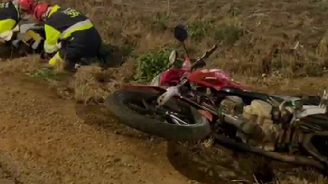 Motociclista fica em estado gravíssimo após acidente na BR-364 em Rondônia