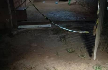 Adolescente de 16 anos mata vizinha com facadas na cabeça durante briga, em Ji-Paraná