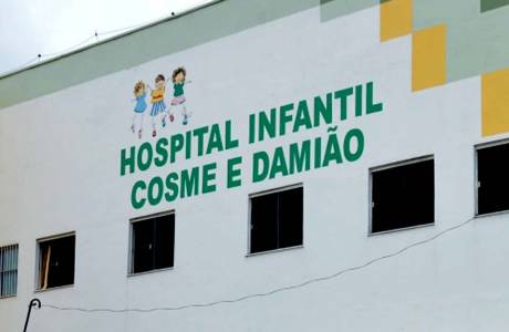 Hospital Cosme e Damião recebe material para iniciar obras de reforma
