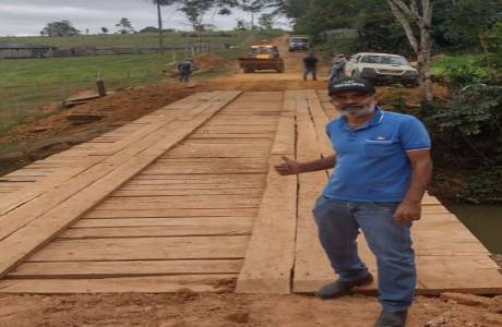 Vereador Gerson Barbudo agradece construção de ponte na linha 04 PA- São Domingos 